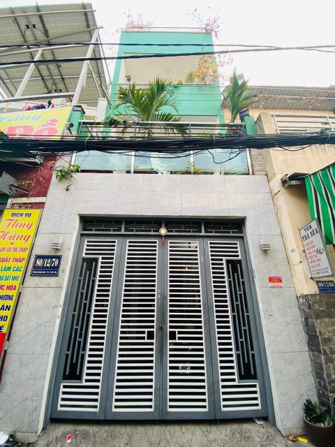 Bán nhà hẻm xe hơi Dương Quảng Hàm. LH 0938699336