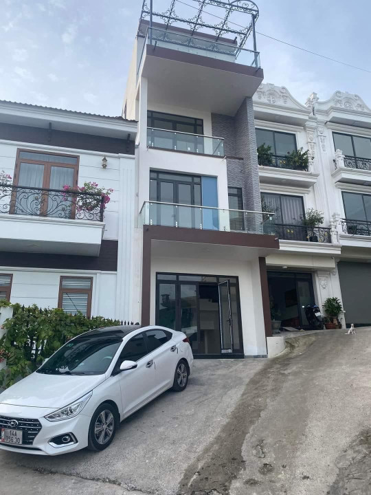 💥Cắt Lỗ💥Bán nhà sát cổng chào Lideco Cao Thắng,Hạ Long