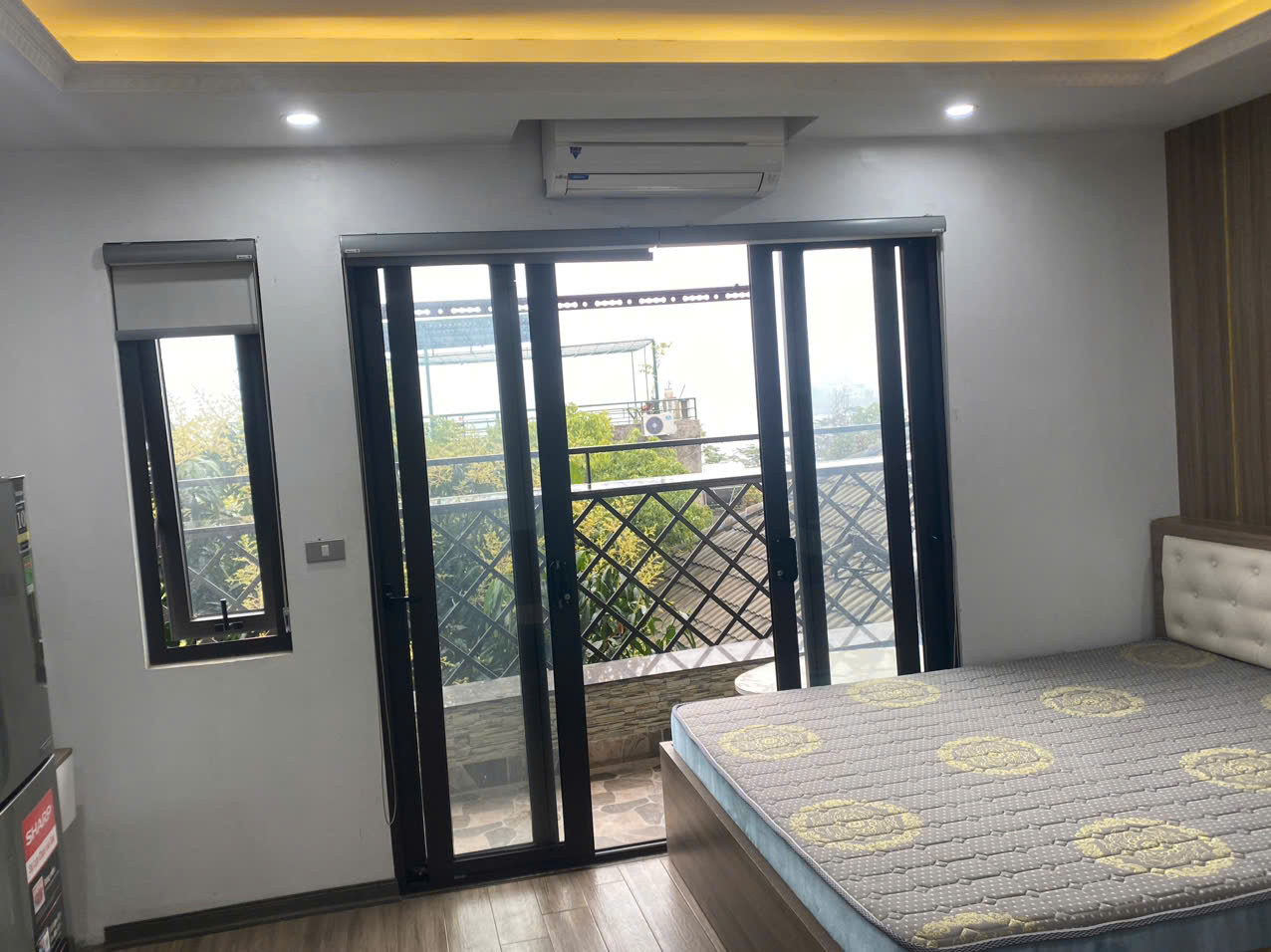 Cho thuê Căn hộ dịch vụ giá rẻ tại Số 61C ngõ 29 Võng Thị, Bưởi, Tây Hồ. Chỉ 6Tr