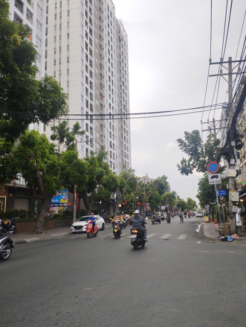 Hiếm Khu Tô Hiệu - 56m - 5 tầng  HXH 8m Kinh Doanh - Tân PHú