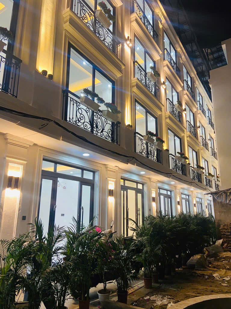 HIẾM! NHÀ MỚI KOONG - SỔ HOA HẬU - NỘI THẤT ĐẸP - YÊN HÒA, CẦU GIẤY