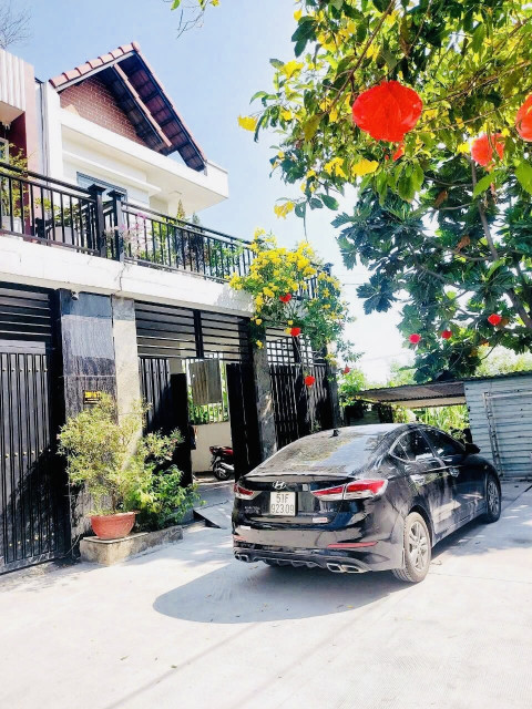 Cho thuê nhà nguyên căn tx25 thạnh xuân q12 DT 5x16m 1 trệt 1lầu 3 phòng ngủ 1 phòng dưới trệt 3wc. Sân thượng Hẻm xe hơi Giá 9triệu