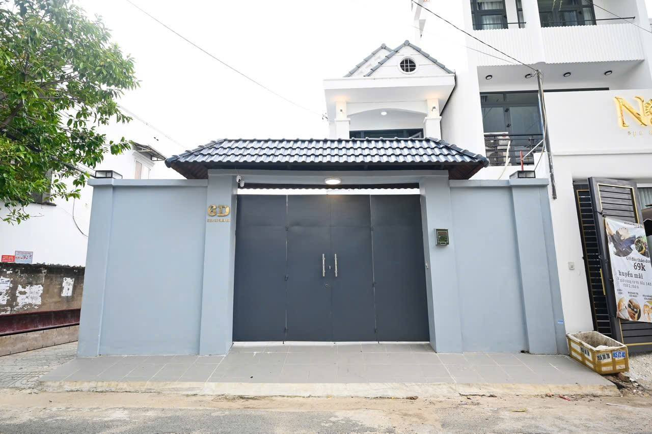 Bán nhà mặt tiền 2 tầng 8x25m giá 11,98 tỷ Đường Hiệp Thành 23