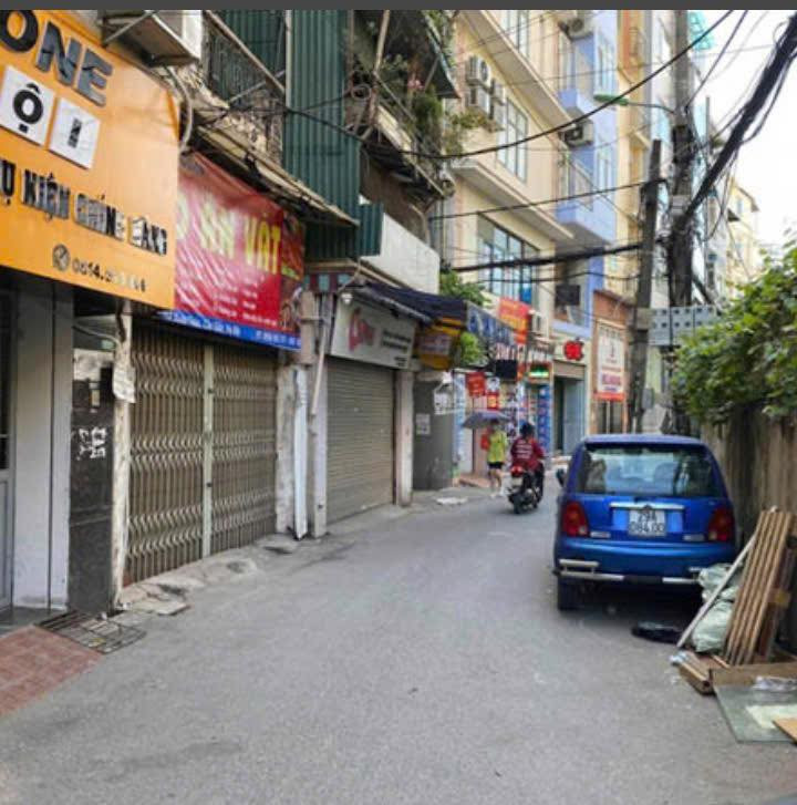 Bán nhà Xuân Thuỷ - Cầu Giấy, 60m2 kinh doanh sầm uất giá chào 20,7 tỷ