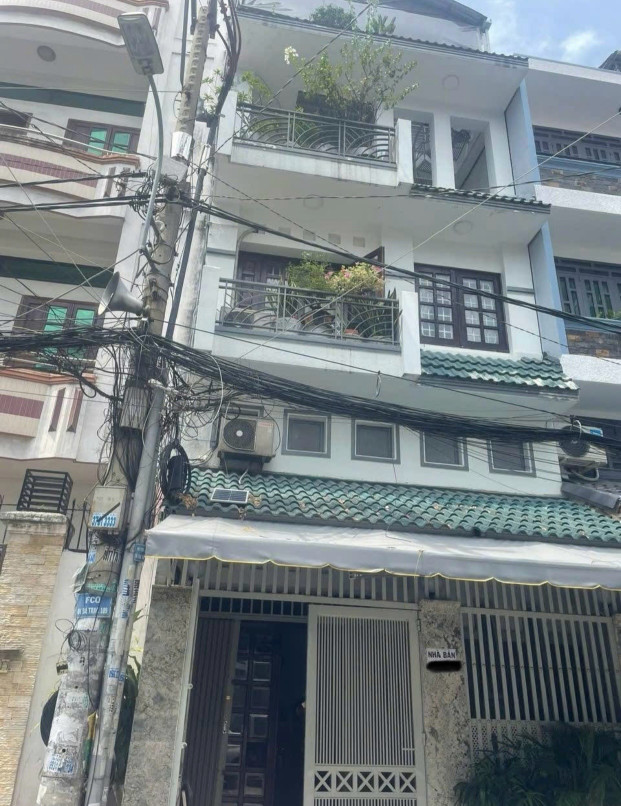 Chú Sinh muốn về quê cần bán nhà hẻm Dương Bá Trạc, P.1, Q.8, 46,9m2, giá 4tỷ390