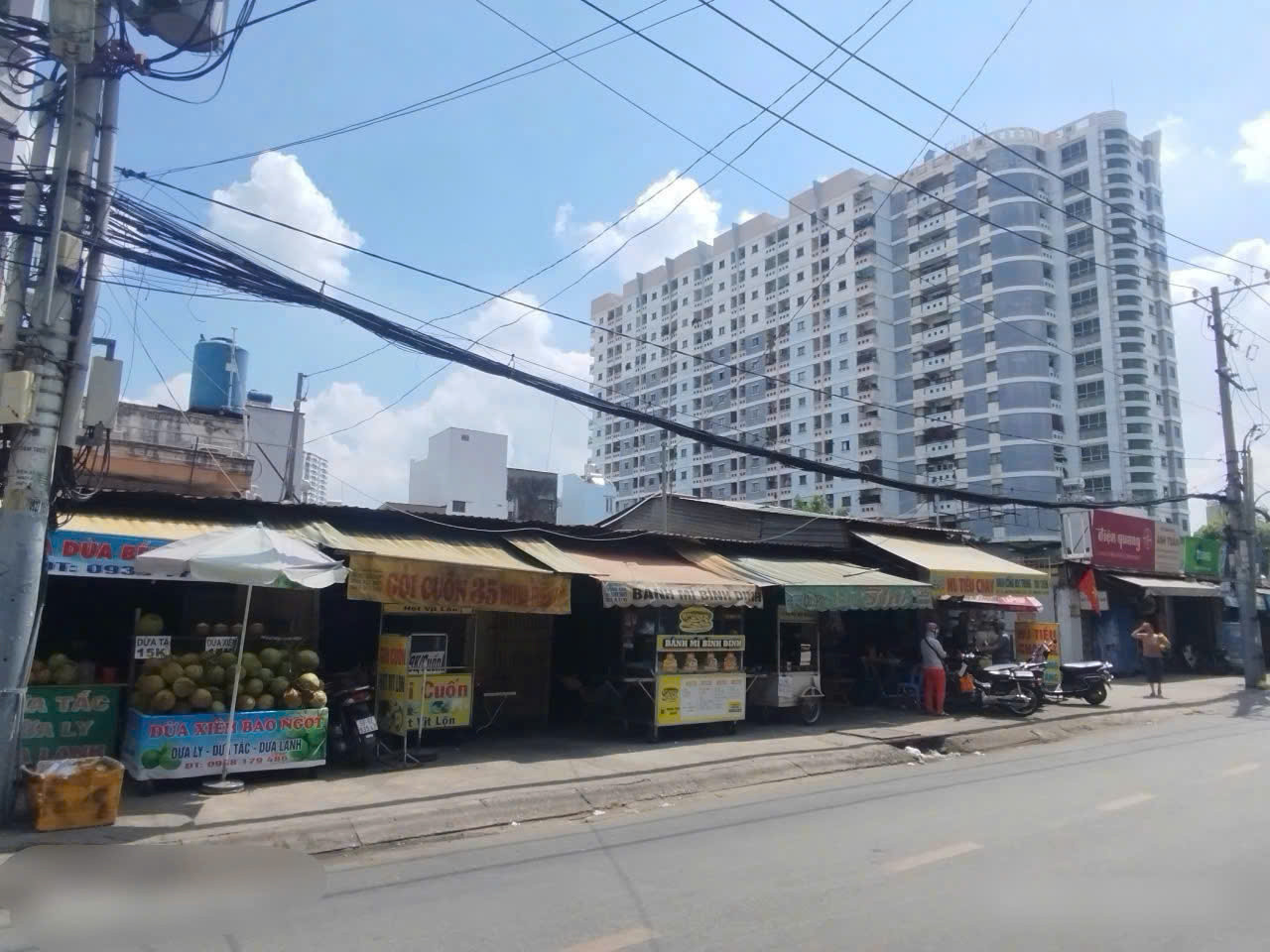 Bán nhà Mặt tiền Huỳnh Thiện Lộc - giao Lũy Bán Bích, 2663m2 (63x42m), full thổ, 236 tỷ.