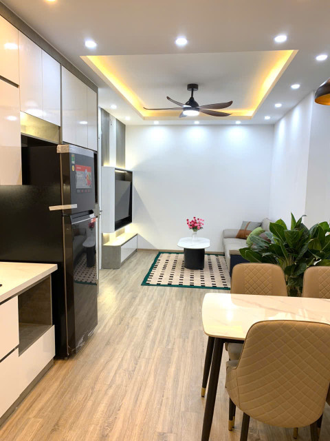 Bán lỗ căn hộ chung cư HH Linh Đàm, quận Hoàng Mai, 56m2, sửa mới koong, full nội thất y hình, giá chỉ 2 tỷ 370 triệu