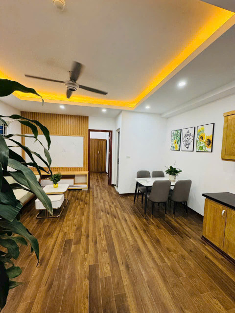 Bán căn hộ sổ đỏ Kim Văn Kim Lũ phường Đại Kim, quận Hoàng Mai, 60m2 * 2 ngủ, giá 3.x tỷ
