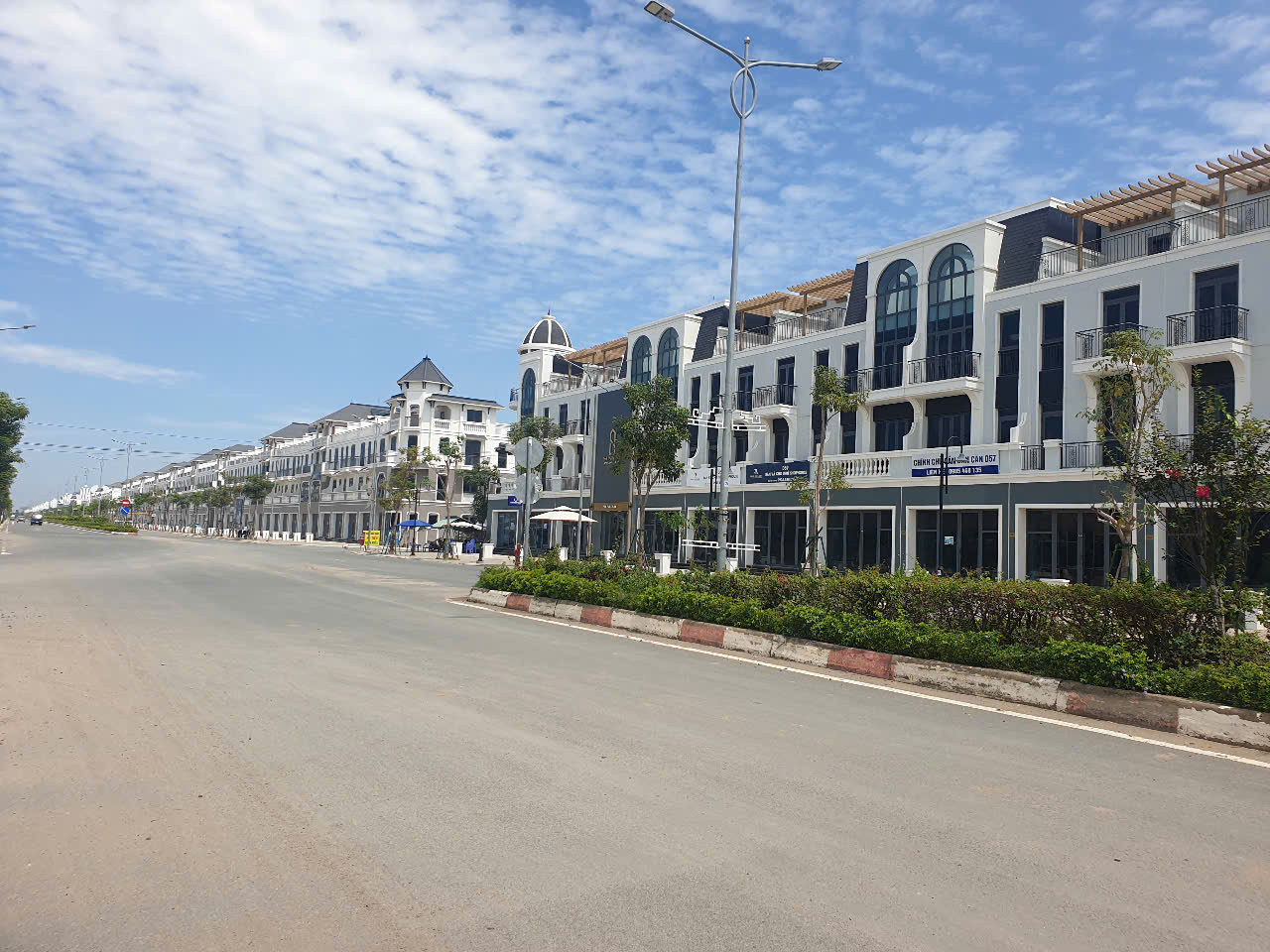 Nhà phố shophouse tại Imperia Grand Plaza Đức Hòa đón đầu Vin Hậu Nghĩa và ĐT823D