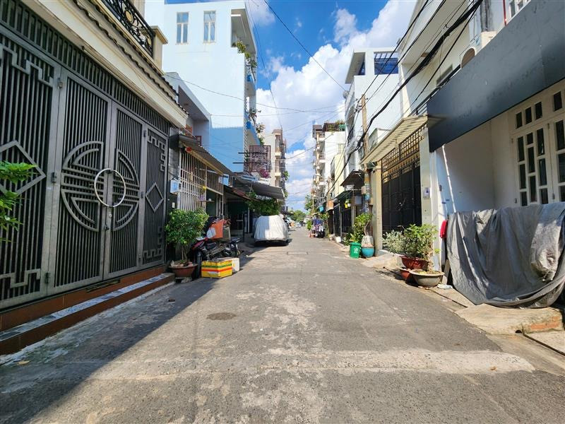 HXH 8M – KHU GÒ XOÀI NHÀ ĐẸP 3 TẦNG BTCT – KHÔNG LỘ GIỚI