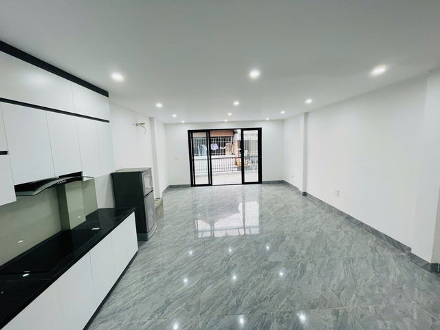 HIẾM!! DỊCH VỌNG, CẦU GIẤY -  BA GÁC ĐỖ CỬA- NHÀ DÂN XÂY- MỘT NHÀ RA PHỐ - 46M chỉ 8.7 tỷ