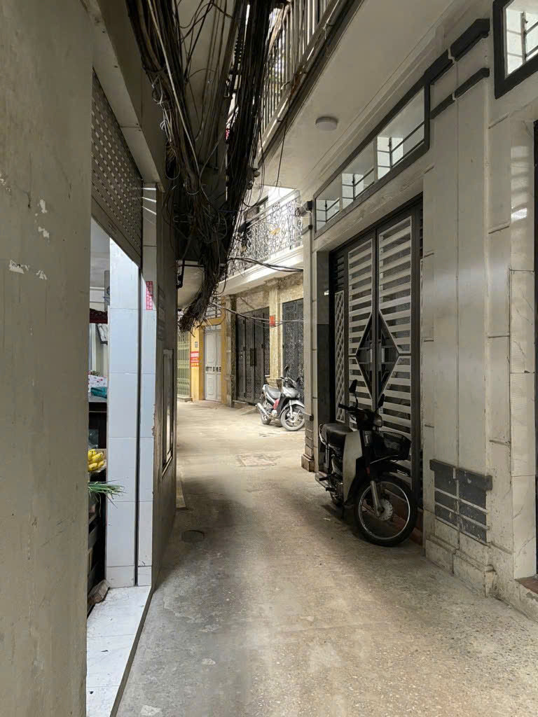 Trần khát chân bán 160M tặng nhà hai bà trưng