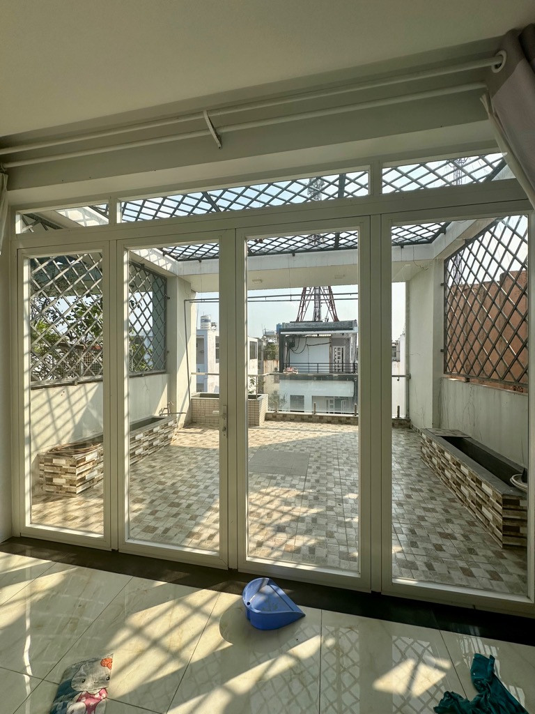 CẦN BÁN GẤP KHU DÂN CƯ PHI LONG DT: 85M2 (5 X 17M), 4 TẦNG, 4PN, 6WC. CHỈ 7 TỶ