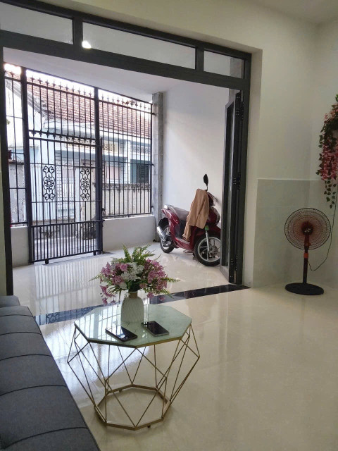 Nhà 2 Tầng Giá Rẻ Phước Hải, Nha Trang!