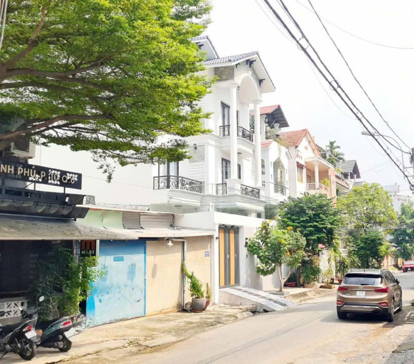 Bán nhà đồng bộ KDC Bình Hưng - gần BX. Quận 8, 100m2 - chỉ nhỉnh 8 tỷ