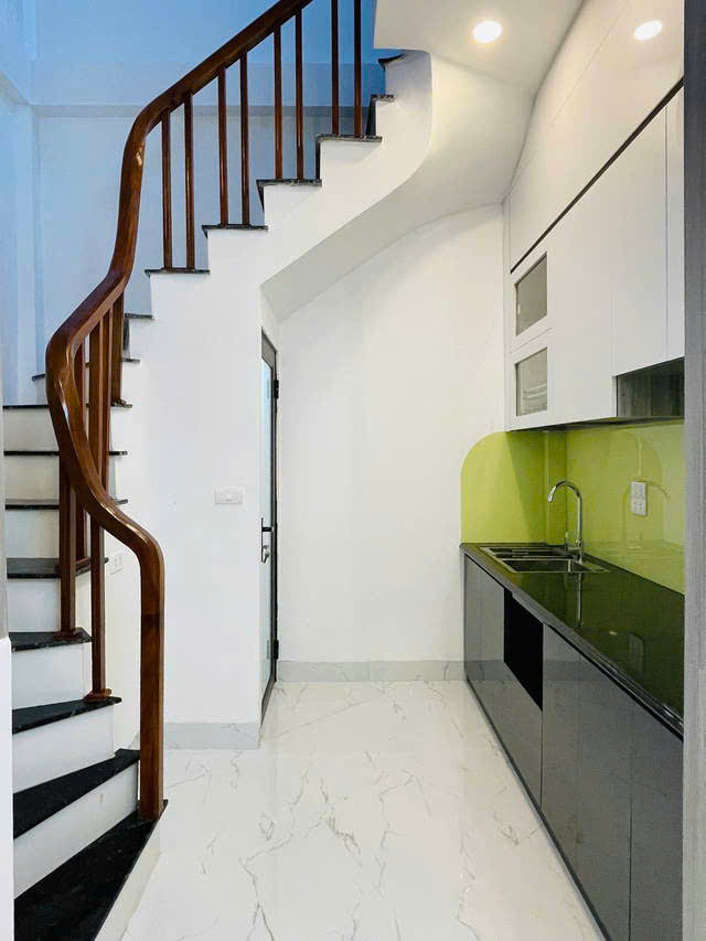 SIÊU HIẾM !!! NHÀ ĐẸP ĐỘI CẤN - FULL NỘI THẤT HIỆN ĐẠI GIÁ CHỈ 5.8 TỶ