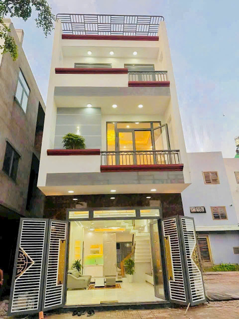 NHÀ PHỐ FULL NỘI THẤT KIẾM CHỦ MỚI