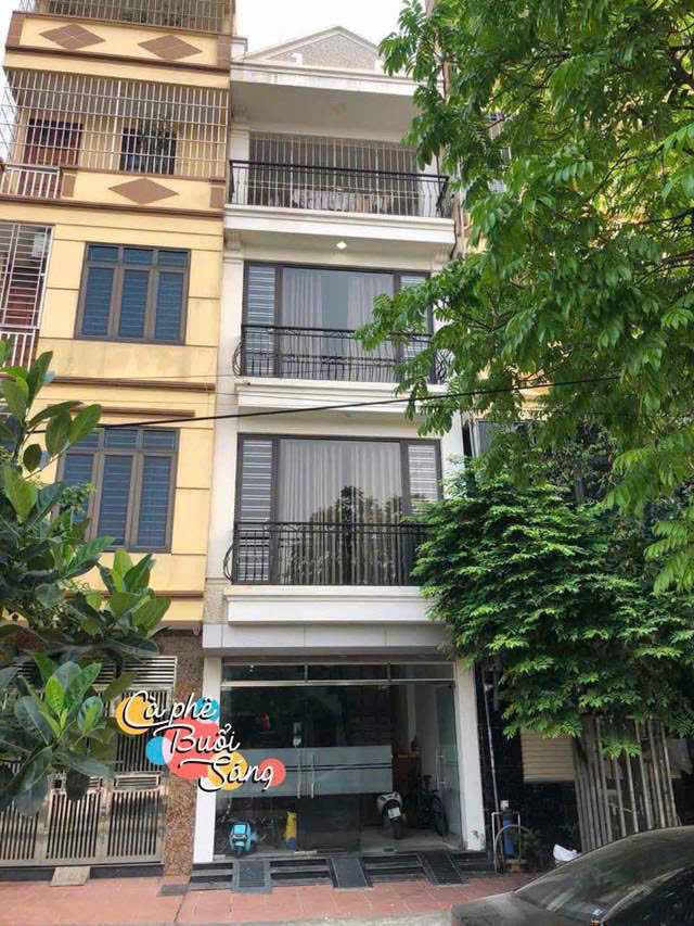 CHỦ CẦN BÁN CĂN NHÀ 5 TÂNG QUỐC LỘ 21 BA LA HÀ ĐÔNG HÀ NỘI