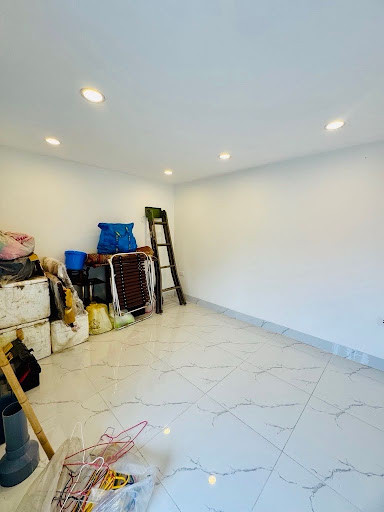 NHÀ ĐẸP LUNG LINH 5 TẦNG TRUNG TÂM HAI BÀ TRƯNG - SÁT PHỐ Ô TÔ GẦN - BA GÁC ĐỖ CỬA - CHỈ HƠN 5 TỶ