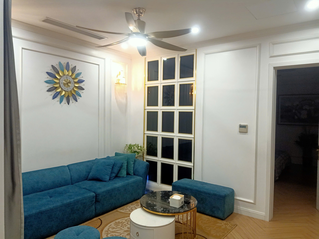Nhà Trung Kính Cầu Giấy 85m2 5 tầng ở ngay ô tô tránh vỉa hè hai bên kinh doanh sầm uất 0961450400.