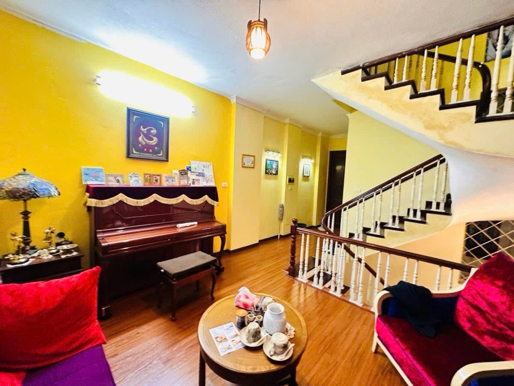 Siêu phẩm nhà Nguyễn Chí Thanh, phân lô, oto,6 tầng thang máy, 41 m2, chỉ 18.8 tỷ