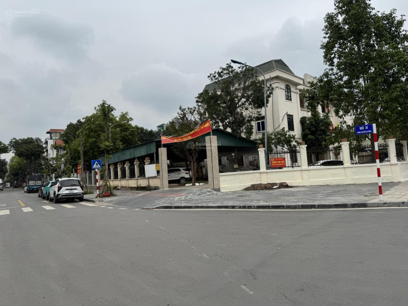 Bán Đất tại Long Biên Ngọc Thuỵ Nguyễn Gia Bồng, 32 tỷ, 100m2, đẹp nhiều tiện ích, giá siêu hời