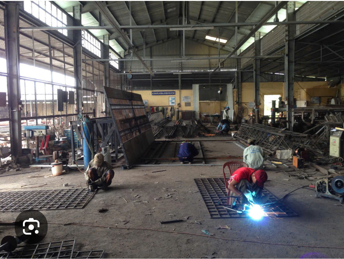 CƠ HỘI VÀNG, NHÀ XƯỞNG THỔ CƯ THU NHẬP 50 TRIỆU/THÁNG, 830m² VỊ TRÍ ĐẮC ĐỊA, CHỈ 40 TỶ, THƯƠNG LƯỢNG