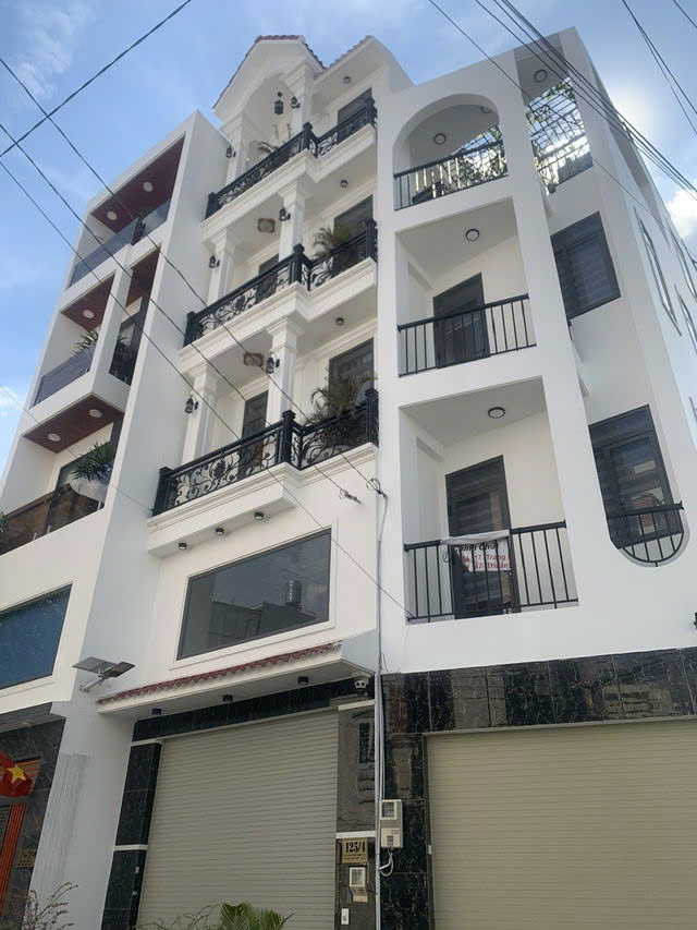 GIÁ MỀM NHẤT QUẬN 12: Tân Thới Hiệp 5.95 tỷ - MẶT TIỀN TÂN THỚI HIỆP 13 QUẬN 12 KINH DOANH ĐỈNH – CÁCH NHÀ MÁY BIA HEINEKEN/ SIÊU THỊ MEGA MARKET (METRO CŨ) CHỈ 5 PHÚT – 72 M2 3 TẦNG BTCT CÔNG NHẬN ĐỦ - Ở HAY CHO THUÊ/ MỞ VP CÔNG TY/ KINH DOANH SPA/ONLINE