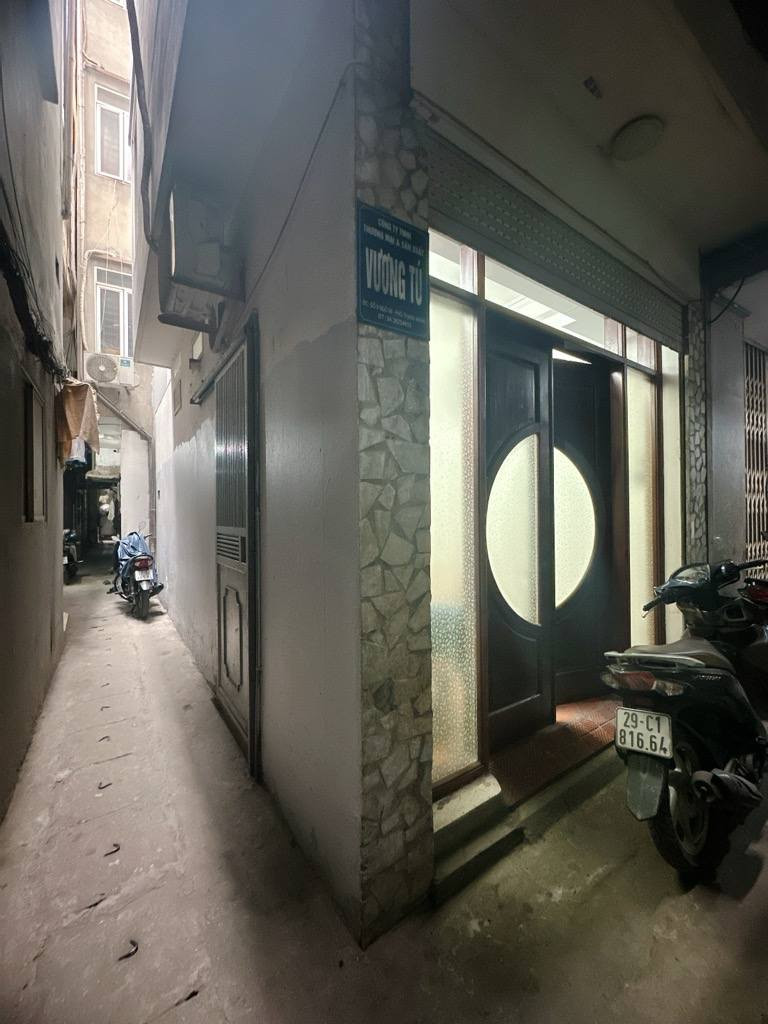 Bán Nhà Khuất Duy Tiến – Tiềm Năng Tăng Giá Cao, Giá Chỉ 100 Triệu/m²