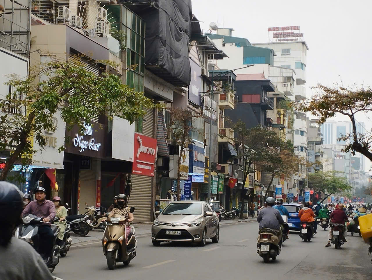 mặt phố Bạch Mai ,Hai Bà Trưng vỉa hè rộng,kinh doanh sầm uất,lô góc bề thế,58 m2,4T,   21 tỷ
