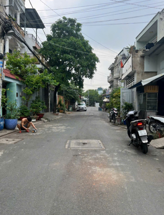 Bán nhà xưởng (10x27) Mặt Tiền Hiệp Thành 26, Quận 12 Giá Rẻ