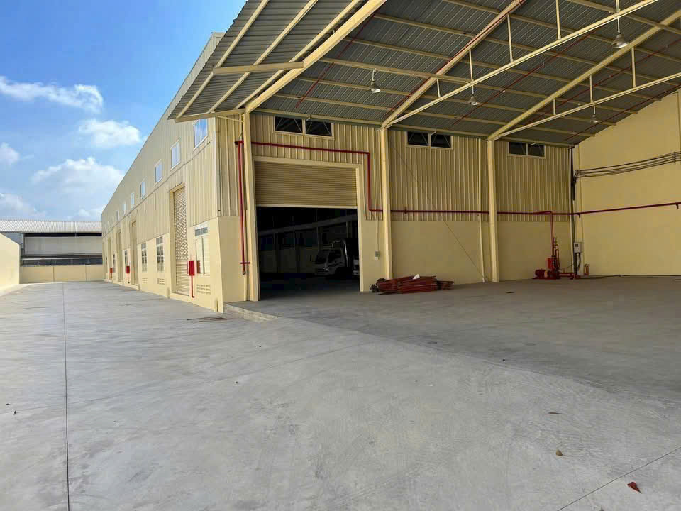BDS HVL CHO THUÊ KHO XƯỞNG & TOÀ NHÀ VP MỚI TINH !