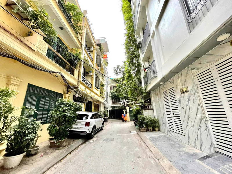 Bán nhà Riêng 5T, 66m, phố Ô Đồng Lầm, Đống Đa, Phân Lô, đường ô tô tránh