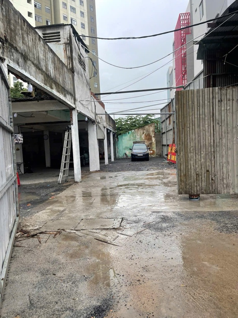 BÁN ĐẤT NGAY KHU SẦM UÁT TÊN LỬA DT 890M2 ĐƯỜNG NHỰA 16M THÔNG TỨ HƯƠNG