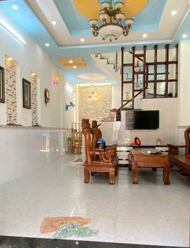Q7 nhà 4 tầng kế bên khu phúc hợp Lacasa Phú Thuận ngang 4.8m chỉ 5.6 tỷ