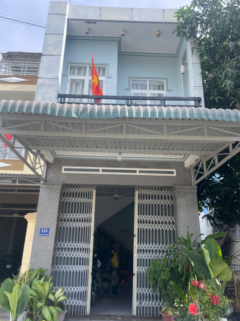 Bán Nhà 2 Tầng Mặt Tiền Bùi Huy Bích Khu TĐC Hòn Xện - Vĩnh Hoà - Nha Trang