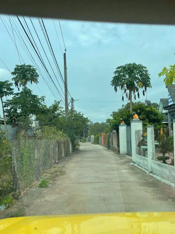Đất thổ cư cần bán. Xã kim long