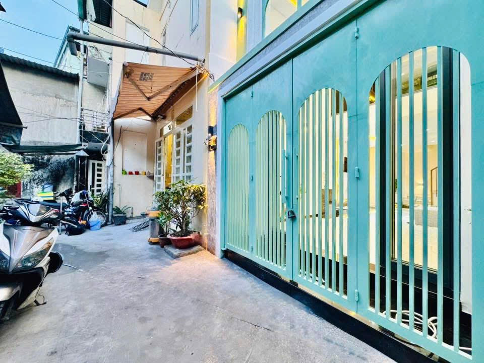 QUA LỄ NHẬN THÊM CĂN 3ty CÔNG NĂNG 3 LẦU TIỆN LỢI