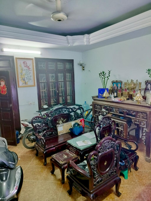 Bán nhà Kim Mã, Ba Đình, lô góc, ngõ thông, 47m2, 4 tầng, Mt 5.3m, chỉ 10.7 tỷ