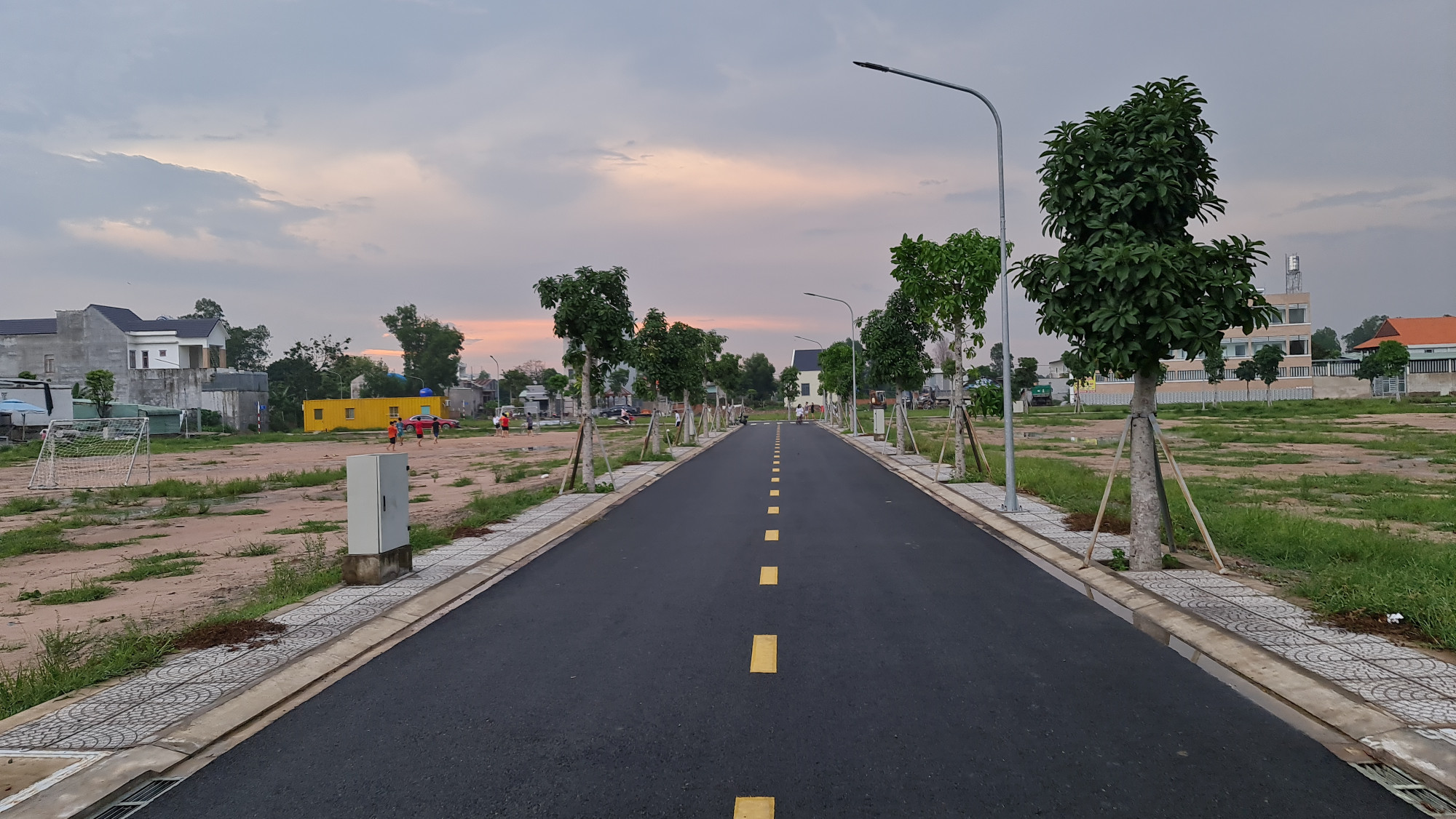 Nhà Phố gần bay QT Long Thanh