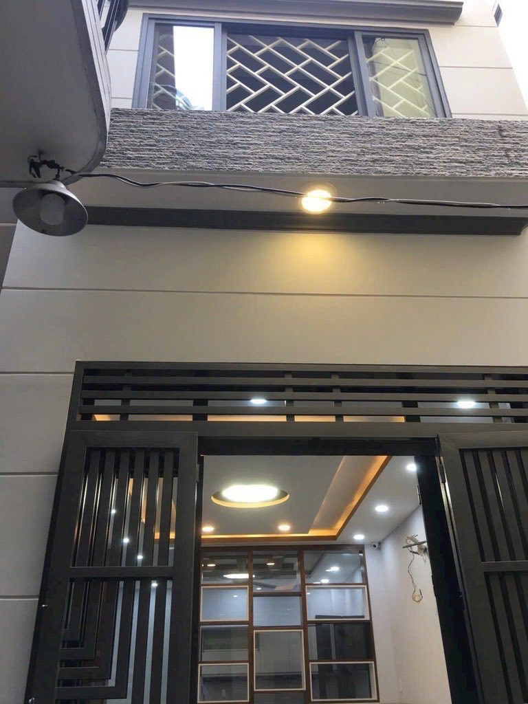 NHÀ MỚI 2 TẦNG -TRUNG TÂM QUẬN 3 CÁCH MẠNG THÁNG 8 
💰5ty8