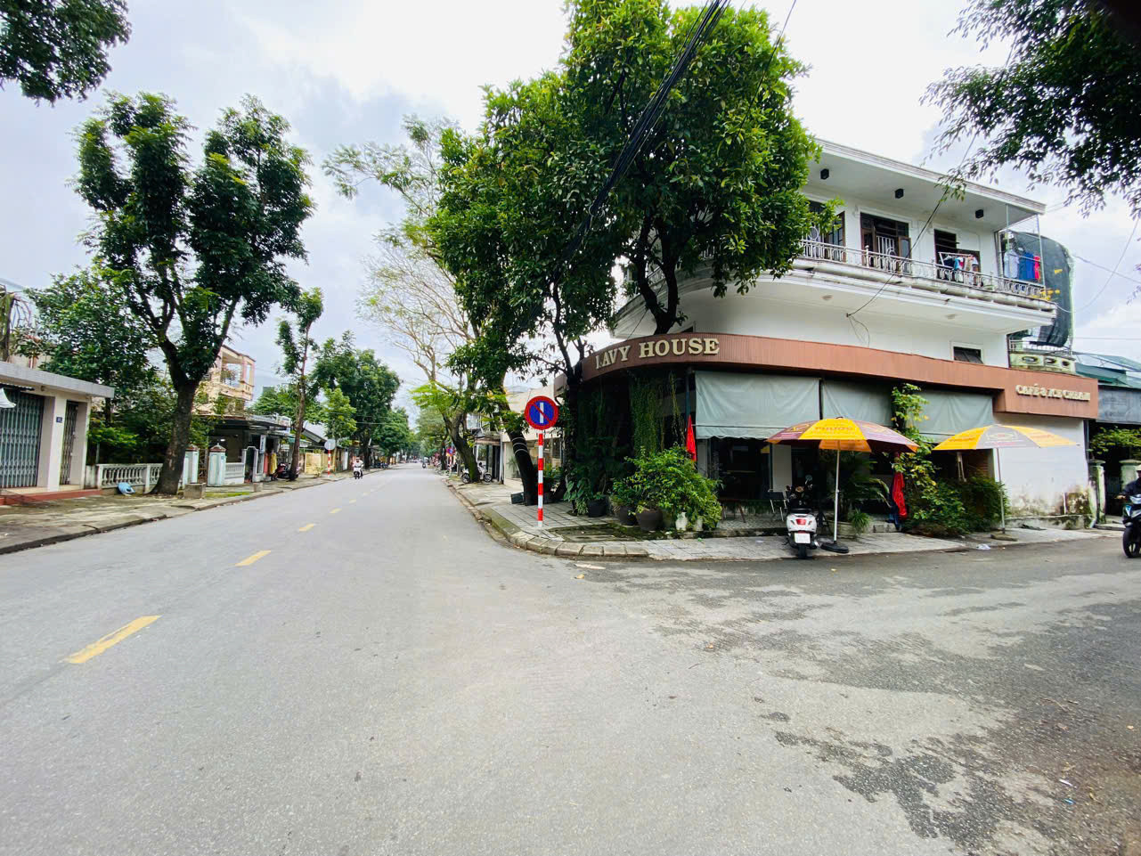 📌 Cho Thuê 500m2 mặt tiền Thái Phiên sẵn  căn nhà 2 tầng , 2 căn c4 vị trí kinh doanh tốt ✅