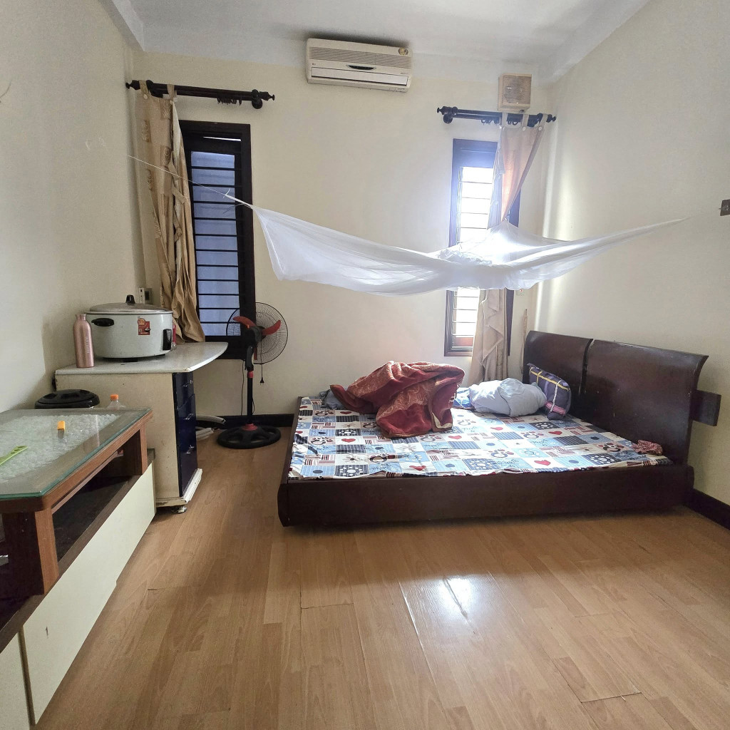 BÁN GẤP SIÊU PHẨM NGUYỄN KHANG CẦU GIẤY 40M*5T CHỈ 13.4 TỶ, PHÂN LÔ OTO TRÁNH, KINH DOANH, 2 THOÁNG VĨNH VIỄN.