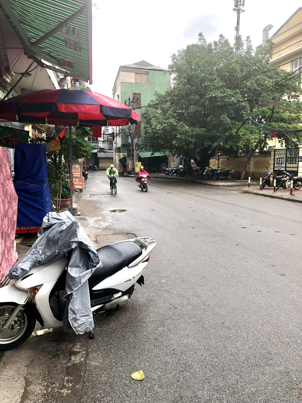 Cho thuê nhà Tầng 1-2-3 Ngõ 108 Bùi Xương Trạch