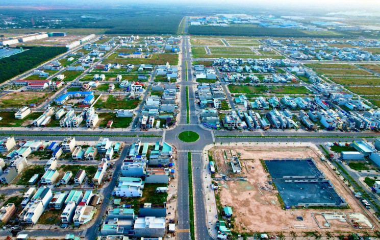 CẮT LỖ 30% ! CC ra gấp lô khu TDC Lộc An - Bình Sơn, DT 250m2, giá: 3 tỷ 8, sát bên chợ. CÓ SỔ
