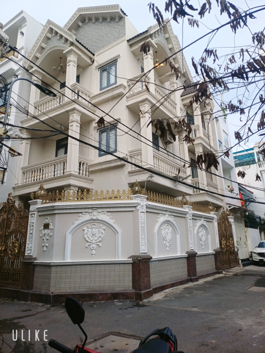 BIỆT THỰ LÔ GÓC NGAY KHU PHÚC HỢP LACASA - PHÚ THUẬN - QUẬN 7 - NGANG 6.6M - CHỈ 11.X TỶ
