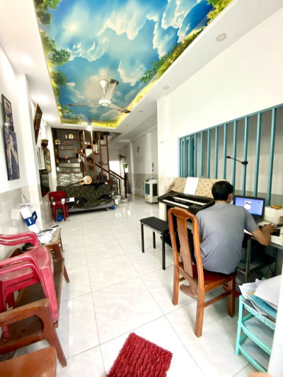 NHÀ 3 TẦNG MỚI TINH - MẶT TIỀN NHÁNH NGUYỄN THỊ ĐẶNG - 2 XE HƠI NÉ NHAU THÔNG TỨ TUNG. - GIÁ 4.7 TỶ