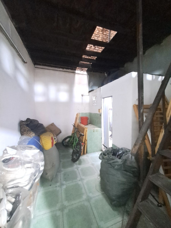 Bán nhà quận 11 - Ngay đầm sen hẻm xe hơi thông - Cấp 4 tiện xây mới 7,7 tỷ