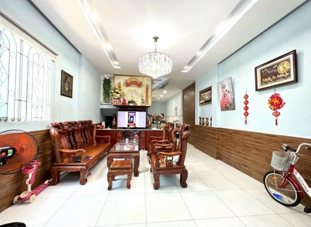 Nhà đẹp Sơn Kỳ 70m² – Ngang 4.5m – Hẻm xe hơi sạch đẹp – Giá chỉ 6.2 tỷ TL