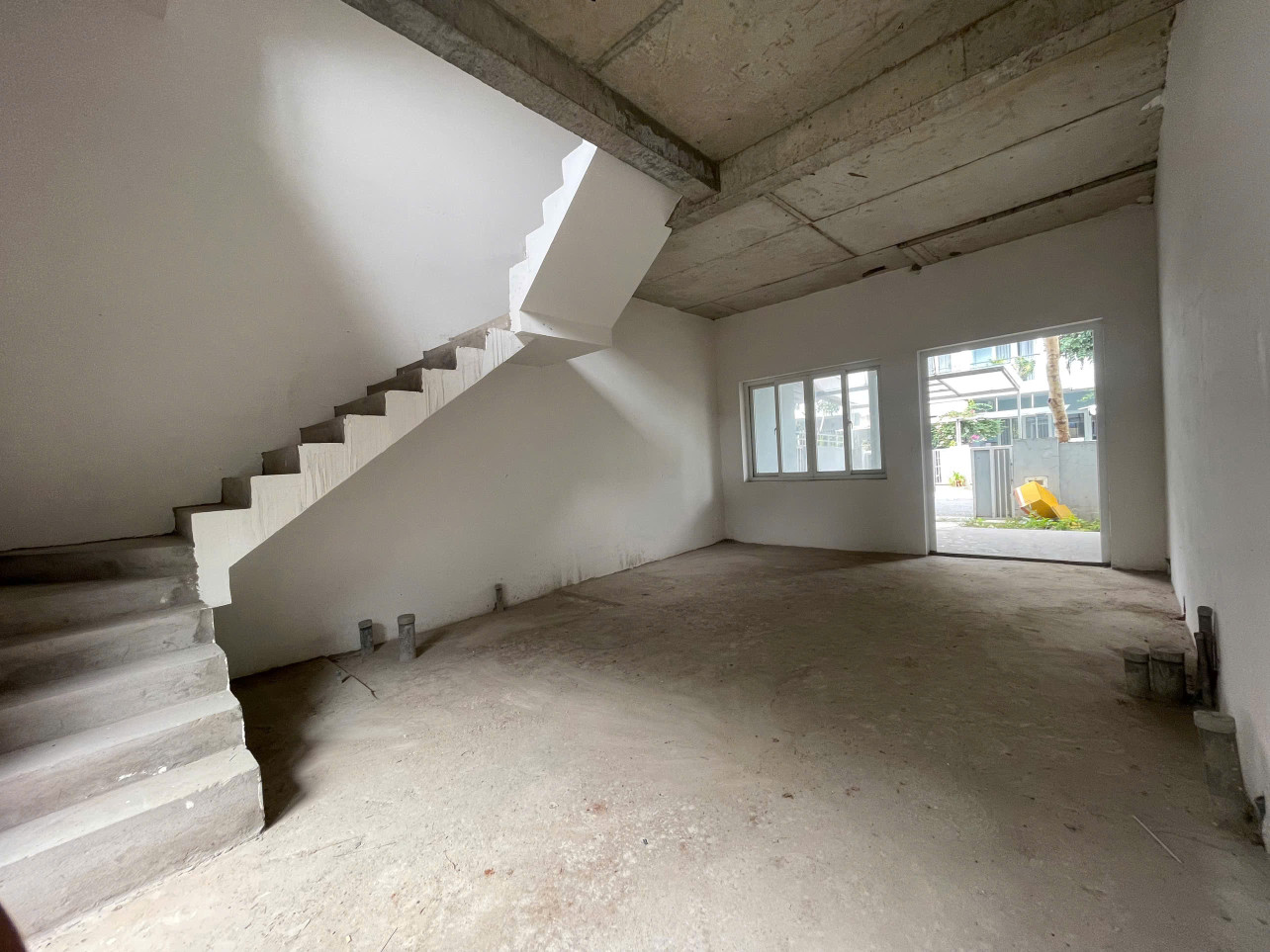 BDS HVL E20 Mega Village   Hướng tây bắc  Nhà thô Giá bán 7,1 tỷ